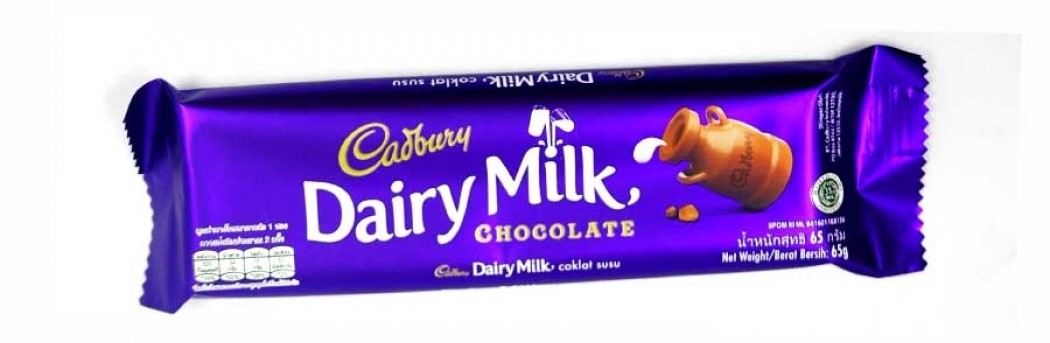 CADBURY CHOCOLATE DAIRY MILK CASHEW NUT PCK 62g
